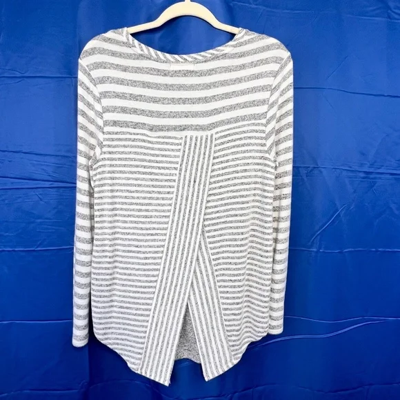 NWOT |•PEYTON PRIMROSE•| Super SOFT Oversize Split Back Striped Long Sleeve - Picture 9 of 14